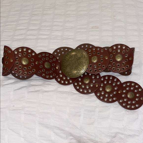 Accessories - Brown Western Style Studded Belt with Gold Accents